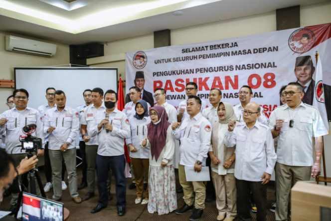 
 REPUBLIKA : Relawan Pasukan 08 Kukuhkan Kepengurusan 15 Provinsi untuk Kawal Pemilu Bersih