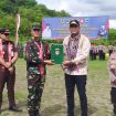 Penyerahan berita acara penutupan TMMD Sengkuyung Tahap -lV TA. 2025 dari Dandim 0723 Klaten kepada Bupati (Dok.Pribadi)